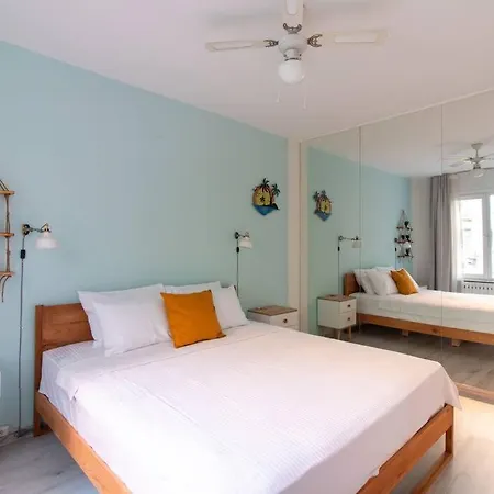 Attractive & Energetic 2br Flat W Balcony In Moda! Apartament *